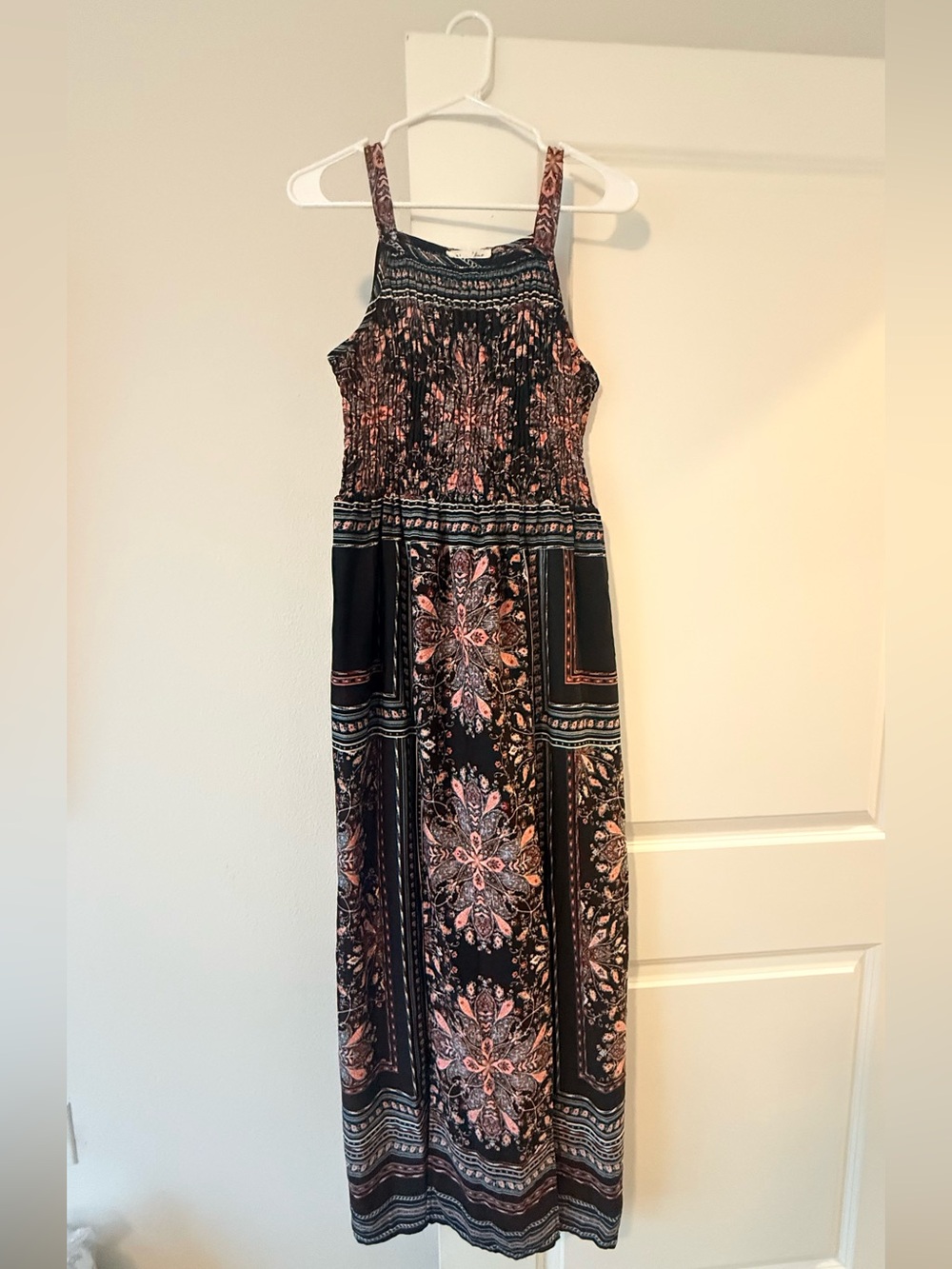 bailey blue Black Maxi Dress with Pink Floral Print - Picture 6 of 11
